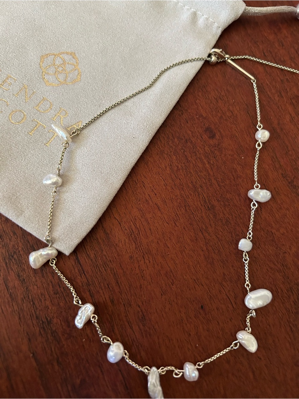 Kendra Scott Leighton Gold Freshwater Pearl Strand Necklace - Picture 8 of 10